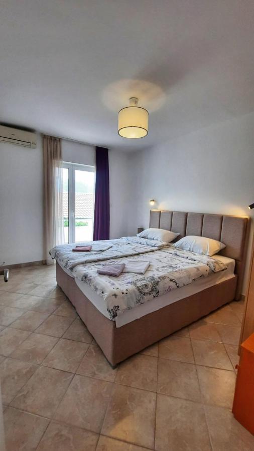 Apartmani Cupic ブドヴァ エクステリア 写真