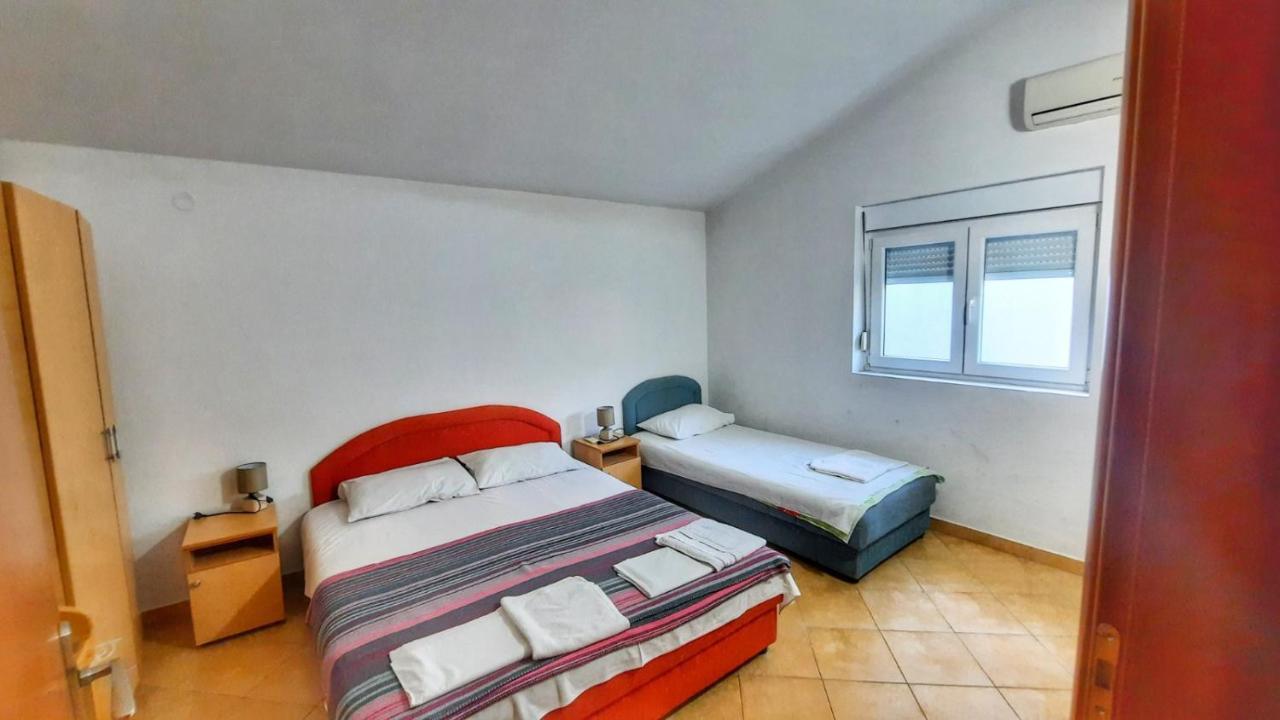 Apartmani Cupic ブドヴァ エクステリア 写真
