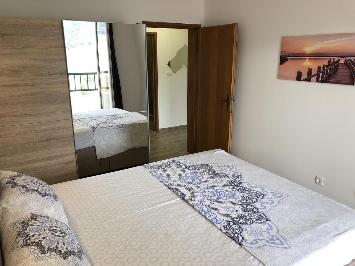 Apartmani Cupic ブドヴァ エクステリア 写真